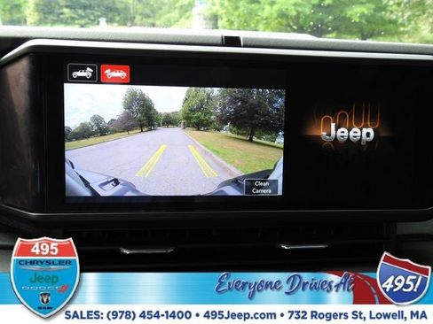 Used 2024 Jeep Wrangler Sahara w/ Technology Group image 35