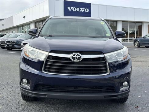 Used 2015 Toyota Highlander Limited image 24