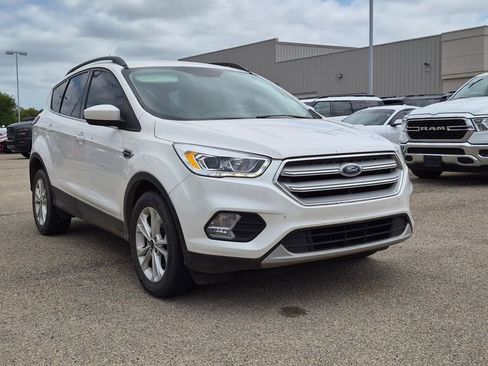 Used 2019 Ford Escape SEL FWD image 1