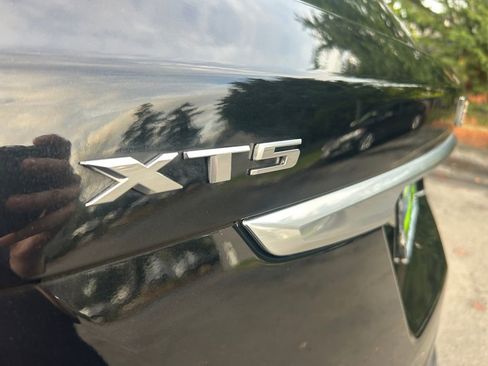 Used 2020 Cadillac XT5 Premium Luxury image 33