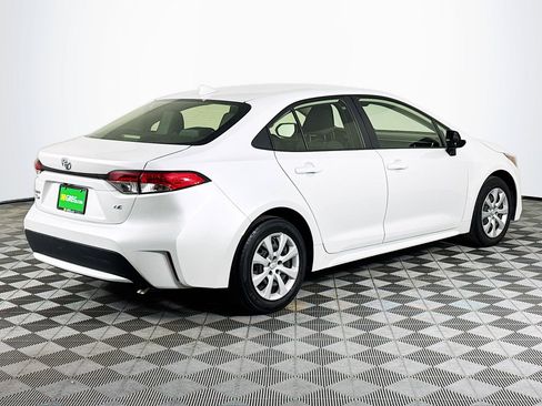 Used 2022 Toyota Corolla LE FWD image 10