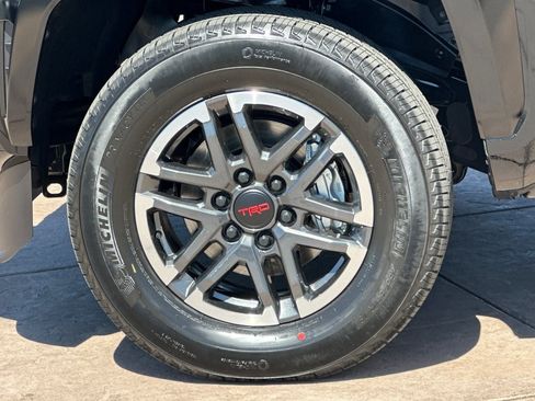 New 2026 Toyota Tacoma TRD Sport AWD/4WD image 31