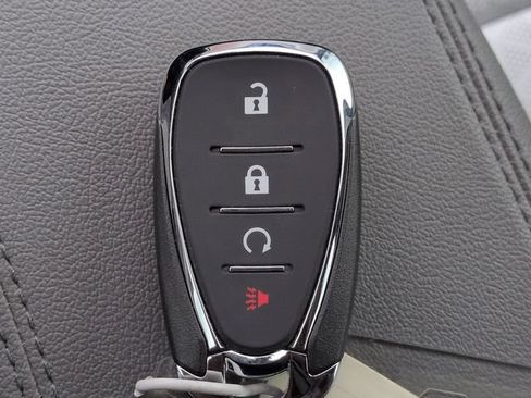 Used 2023 Chevrolet Bolt EUV Premier w/ Sun & Sound Package FWD image 30