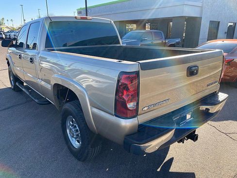 Used 2004 Chevrolet Silverado 2500 LT image 7