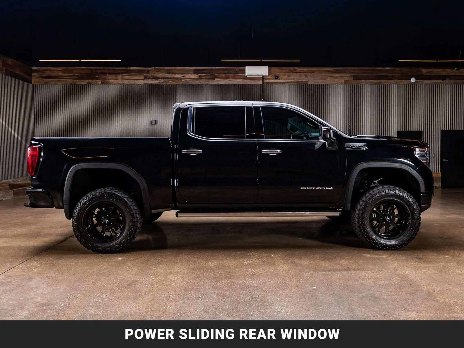 Used 2023 GMC Sierra 1500 Denali Ultimate AWD/4WD image 10