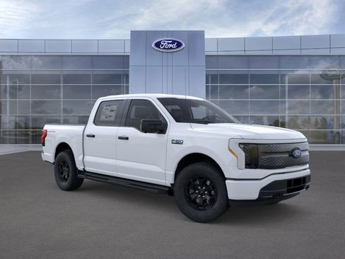 New 2025 Ford F150 Lightning XLT image 7