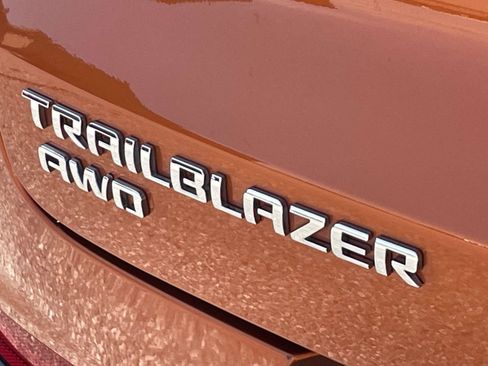 Certified 2023 Chevrolet TrailBlazer ACTIV w/ Convenience Package AWD/4WD image 11