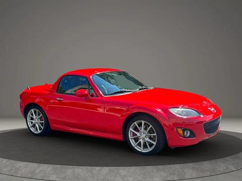 Used 2012 MAZDA MX-5 Miata Grand Touring w/ Premium Pkg RWD image 4