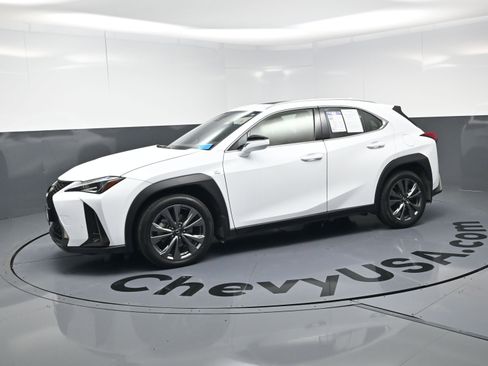 Used 2021 Lexus UX 200 F Sport image 12