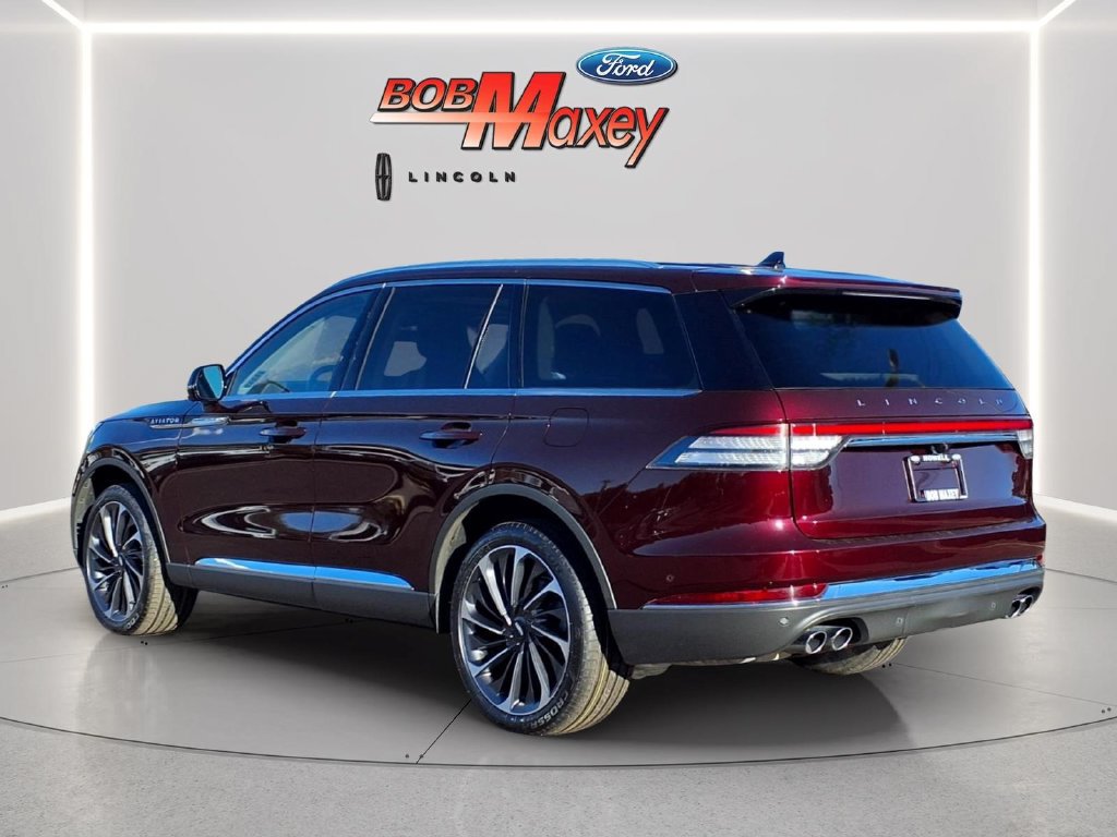 Used 2022 Lincoln Aviator Reserve w/ Equipment Group 201A AWD/4WD image 7