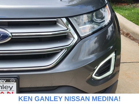 Used 2015 Ford Edge SEL AWD/4WD image 10