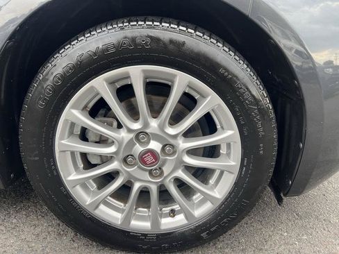 Used 2017 FIAT 124 Spider Classica RWD image 20