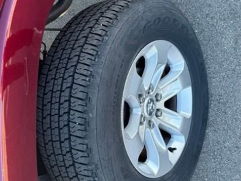 Used 2022 RAM 1500 Laramie image 12