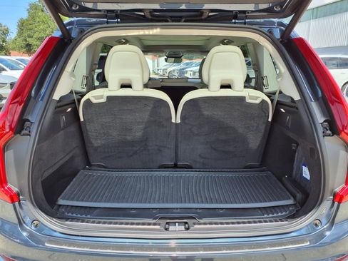 Certified 2024 Volvo XC90 B5 Core w/ Protection Package Premier image 18