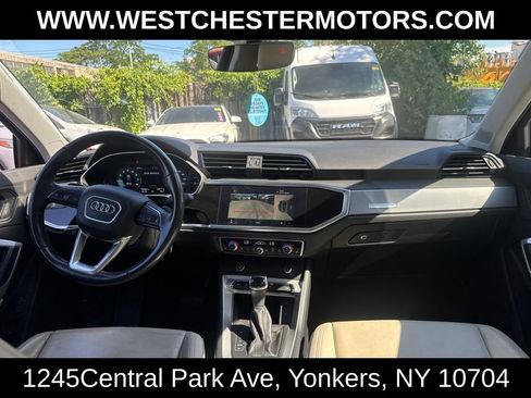 Used 2022 Audi Q3 2.0T Premium Plus AWD/4WD image 22