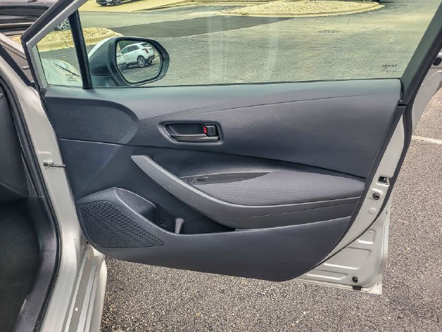 Used 2024 Toyota Corolla LE FWD image 19