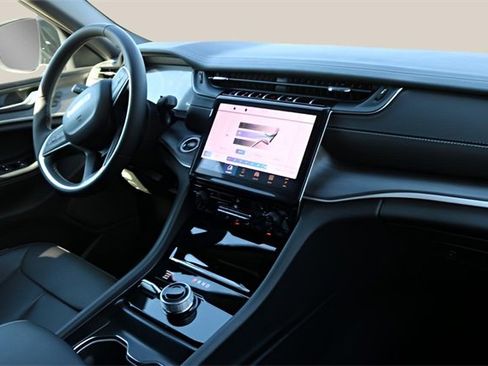 New 2025 Jeep Grand Cherokee Limited image 20