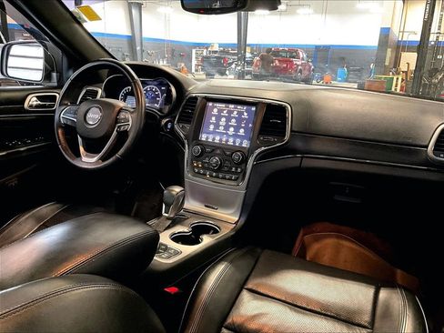 Used 2018 Jeep Grand Cherokee High Altitude AWD/4WD image 14