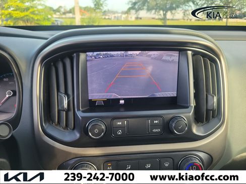 Used 2022 Chevrolet Colorado Z71 AWD/4WD image 31