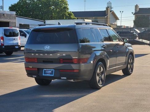 Used 2025 Hyundai Santa Fe SEL image 14