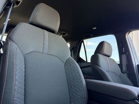 Certified 2025 Honda Pilot Sport image 21