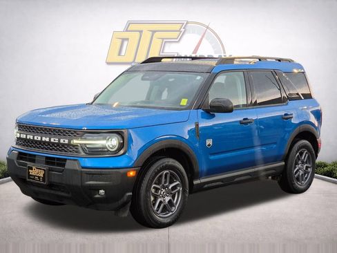 Used 2025 Ford Bronco Sport Big Bend w/ Convenience Package AWD/4WD image 2