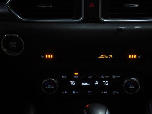 Used 2017 MAZDA CX-5 Touring image 18