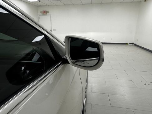 Used 2014 Cadillac XTS Platinum image 38