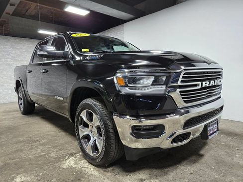 Used 2022 RAM 1500 Laramie AWD/4WD image 4