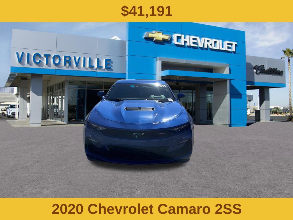 Used 2020 Chevrolet Camaro SS RWD image 2