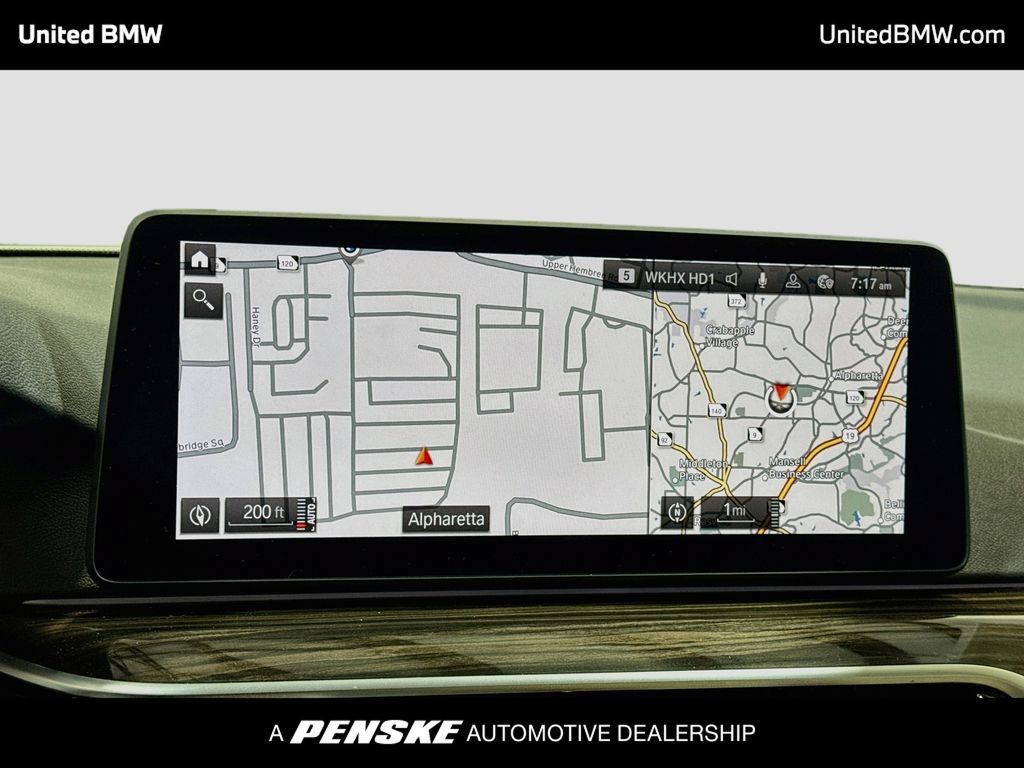 Used 2022 BMW 530i w/ Premium Package RWD image 17