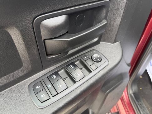 Used 2017 RAM 1500 Express w/ Express Value Package RWD image 20