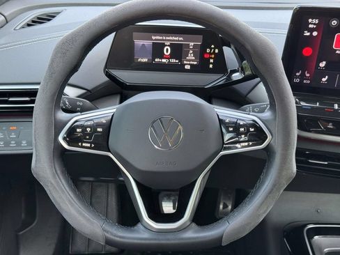 Used 2023 Volkswagen ID.4 Pro S AWD/4WD image 10