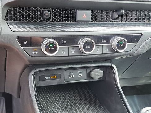 Certified 2023 Honda CR-V EX image 28