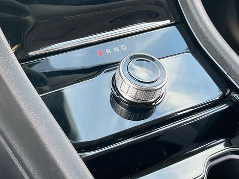 Used 2023 Jeep Grand Cherokee Limited RWD image 17