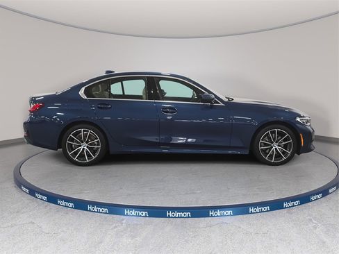 Certified 2022 BMW 330i 330i w/ Driving Assistance Package image 5