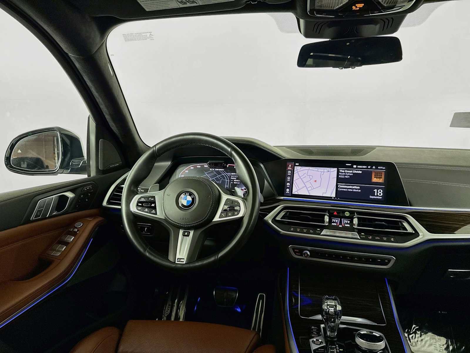 Used 2020 BMW X7 M50i AWD/4WD image 24
