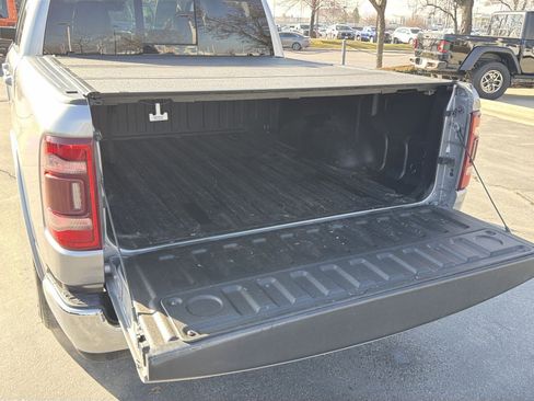 Used 2022 RAM 1500 Laramie image 32