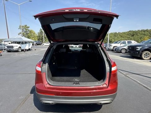 Used 2016 Lincoln MKX Reserve w/ Technology Package AWD/4WD image 10
