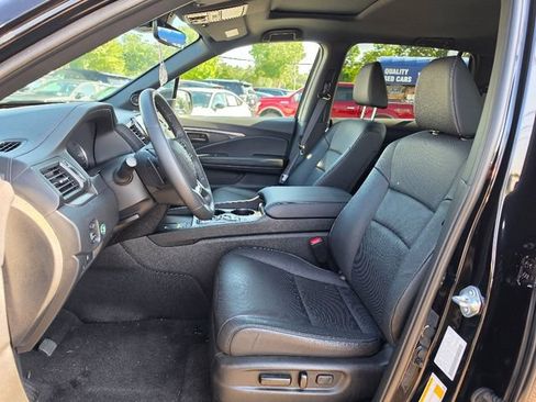 Used 2025 Honda Passport EX-L image 21