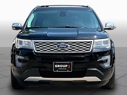 Used 2017 Ford Explorer Platinum