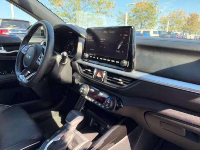 Certified 2024 Kia Forte GT-Line w/ GT-Line Premium Package FWD image 37