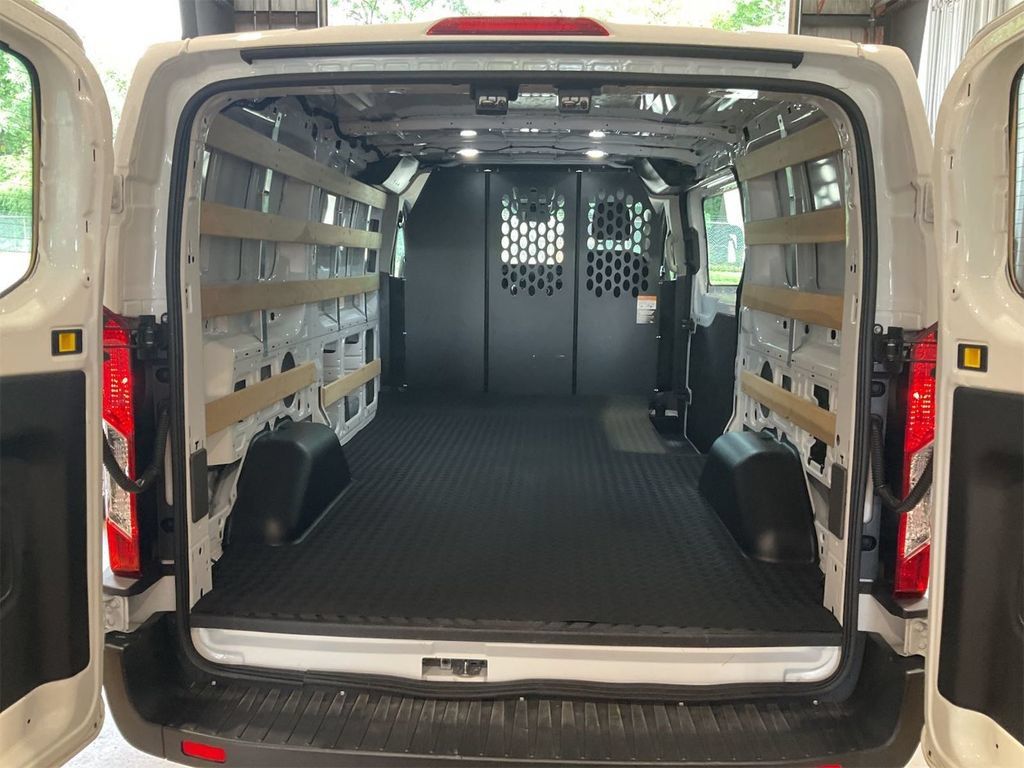 Used 2025 Ford Transit 250 Low Roof w/ Exterior Upgrade Package RWD image 9