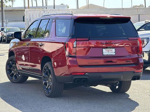 New 2026 GMC Yukon Denali w/ Denali Reserve Package AWD/4WD image 6