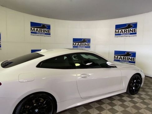 Used 2026 BMW 430i Coupe w/ M Sport Package RWD image 2