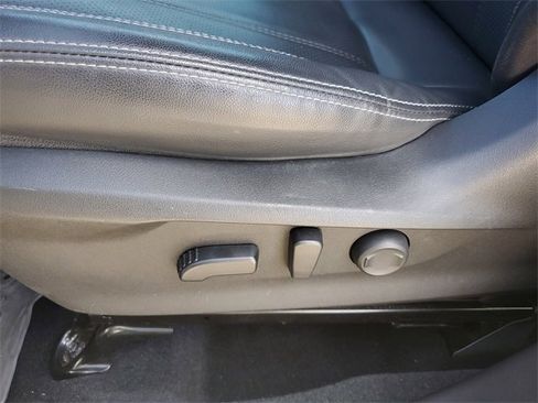 Used 2019 Subaru Forester Limited image 17