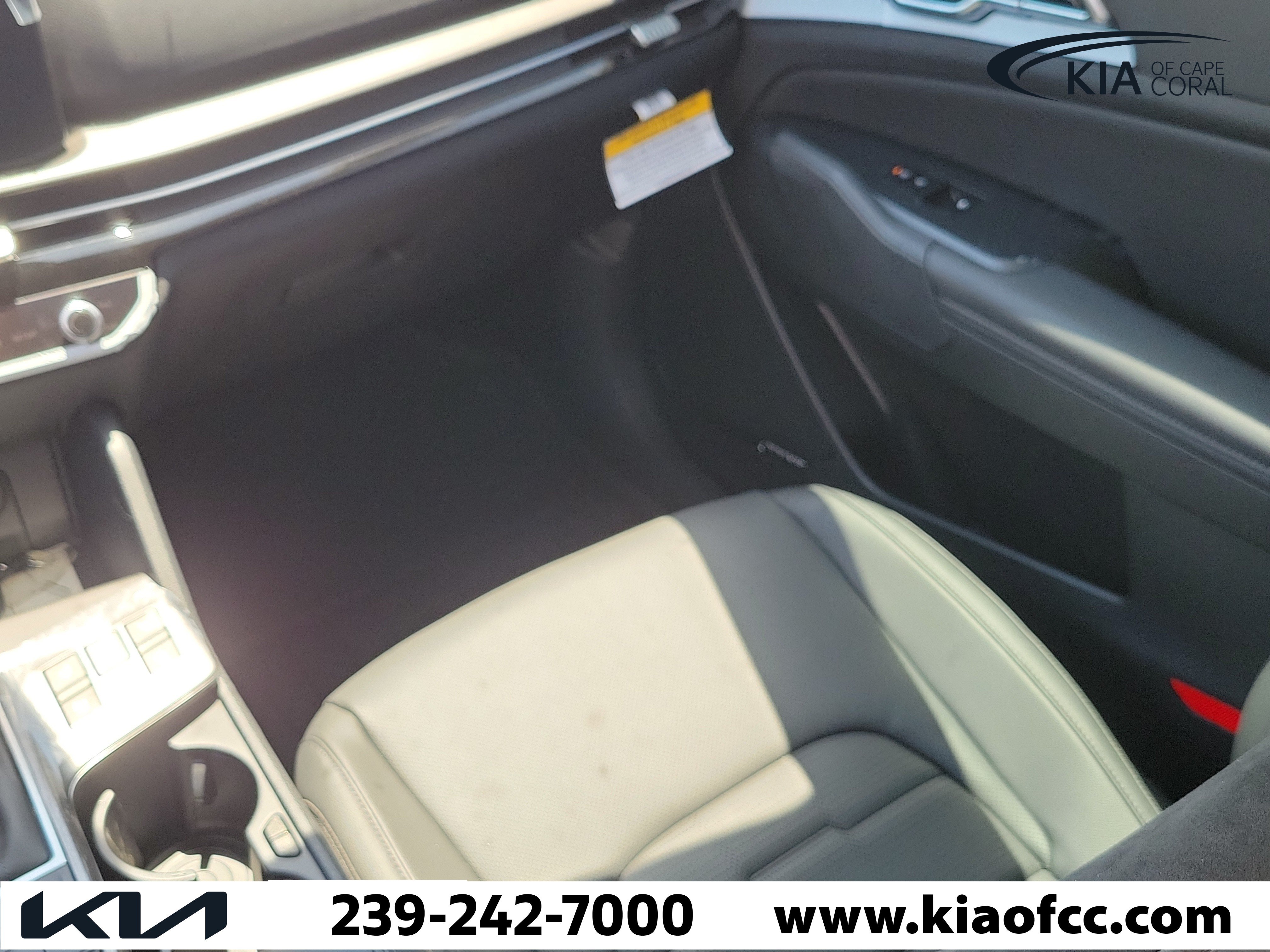 New 2026 Kia Sportage SX FWD image 19