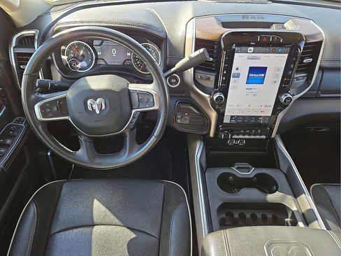 Used 2024 RAM 3500 Laramie image 18