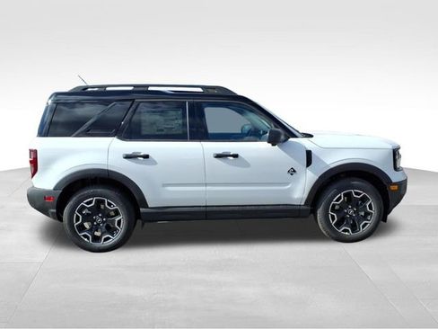 New 2026 Ford Bronco Sport Outer Banks w/ Outer Banks Tech Package+ AWD/4WD image 14