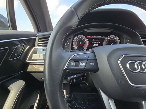 Used 2025 Audi Q7 3.0T Premium Plus AWD/4WD image 11